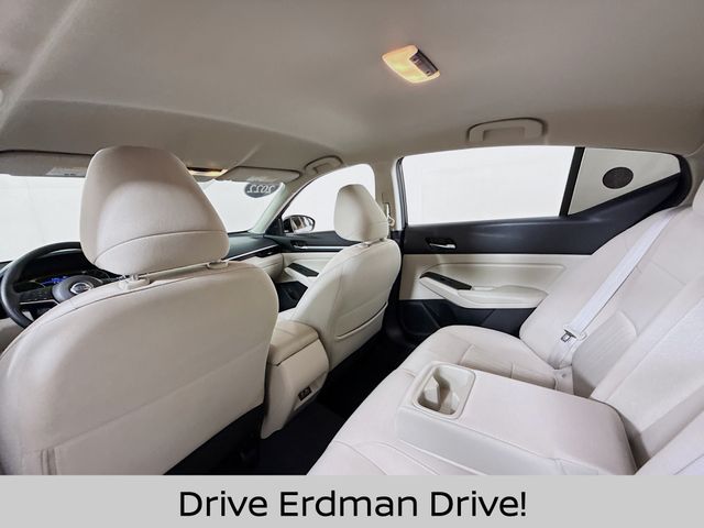 Used 2022 Nissan Altima Sedan