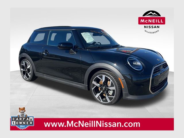 Midnight Black 2025 MINI Cooper S 2-Door Hatchback FWD Hatchback Front-Wheel Drive 7-Speed Automatic