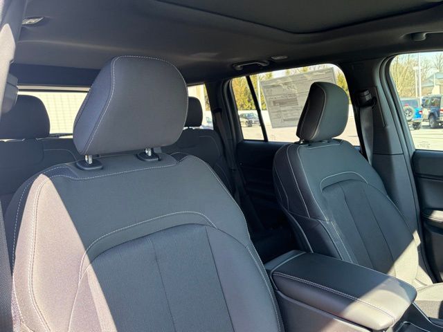 new 2026 Jeep Grand Cherokee car, priced at $42,089