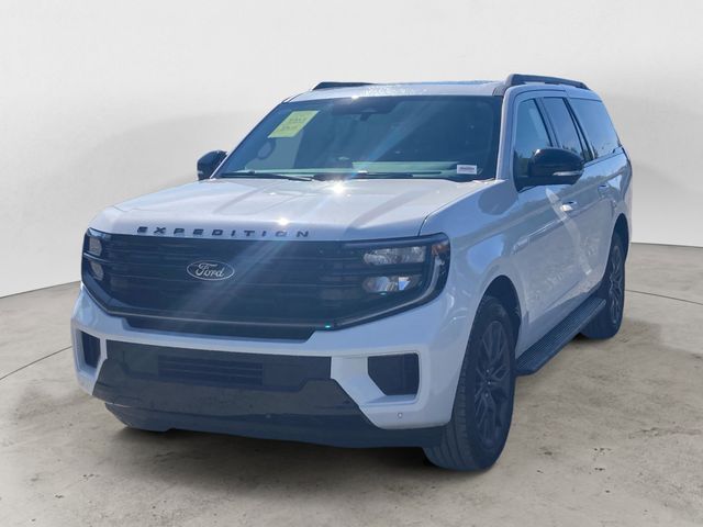 White 2026 Ford Expedition SUV / Crossover Four-Wheel Drive Automatic