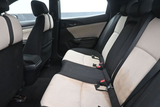 Used 2019  Honda EX image 19