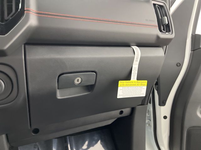 2025 Glacier White Nissan Frontier PRO-X RWD Truck