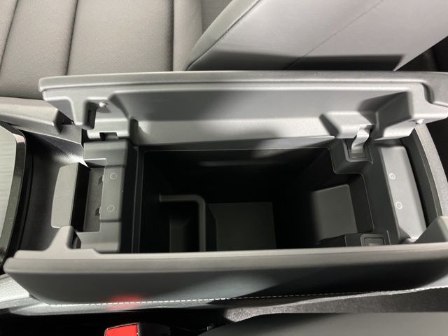 2025 Gun Metallic Nissan Rogue SV FWD SUV
