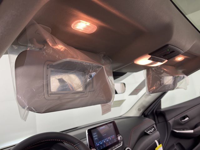 2025 Atlantic Gray Metallic/Super Black Nissan Sentra SR FWD Sedan