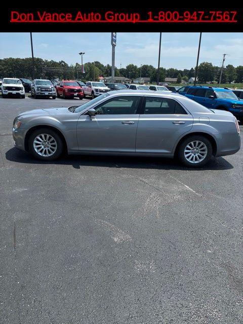 Billet Silver Metallic Clearcoat 2014 Chrysler 300 Sedan Rear-Wheel Drive 8-Speed Automatic