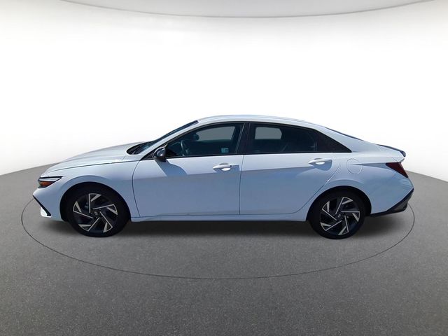 used 2025 Hyundai Elantra Hybrid car, priced at $23,900