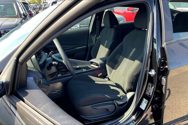Used 2025 Hyundai Elantra For Sale in OLIVE BRANCH, MS