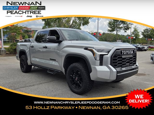 Celestial Silver Metallic 2022 Toyota Tundra Pickup Truck Four-Wheel Drive Automatic