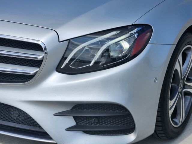 2017 Iridium Silver Metallic Mercedes-Benz E-Class E 300 RWD Sedan