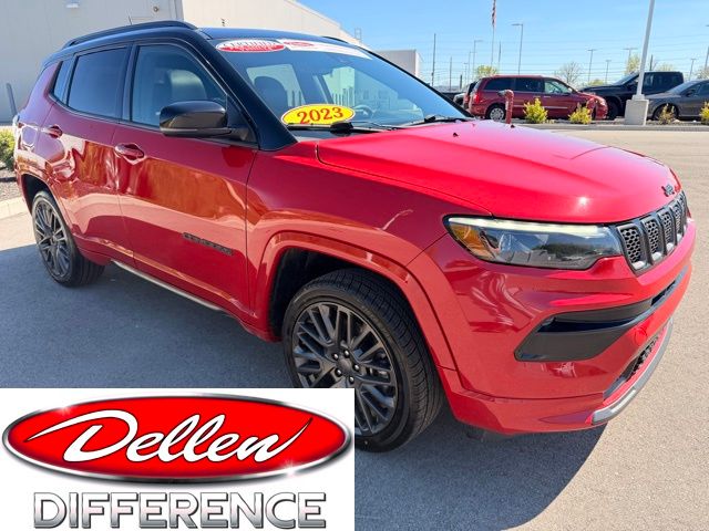 Redline Pearlcoat 2023 Jeep Compass SUV / Crossover Four-Wheel Drive 8-Speed Automatic