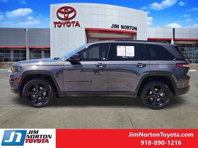 Used 2023 Jeep Grand Cherokee SUV