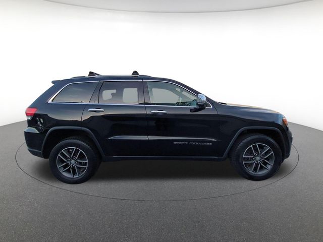 used 2017 Jeep Grand Cherokee car, priced at $15,600