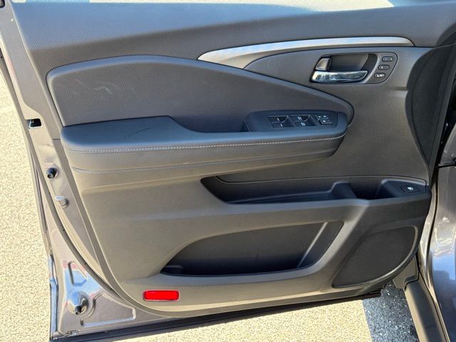 new 2026 Honda Ridgeline car, priced at $43,590