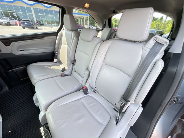 Used 2021 Honda Odyssey Van