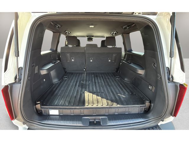 Used 2024 White Toyota 1958 image 31