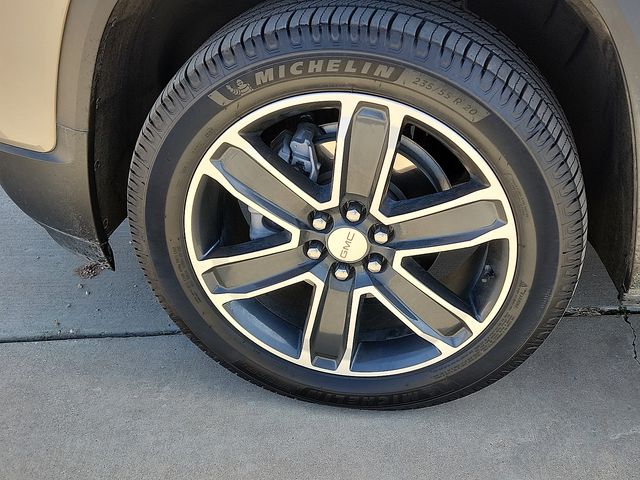 Used Car 2022 Gmc Acadia  Slt For Sale Under $30,000 In Plainview, Texas