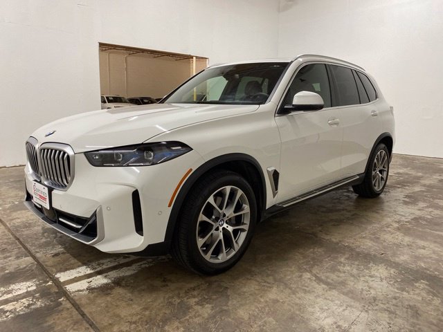 Alpine White 2026 BMW X5 SUV / Crossover All-Wheel Drive 8-Speed Automatic