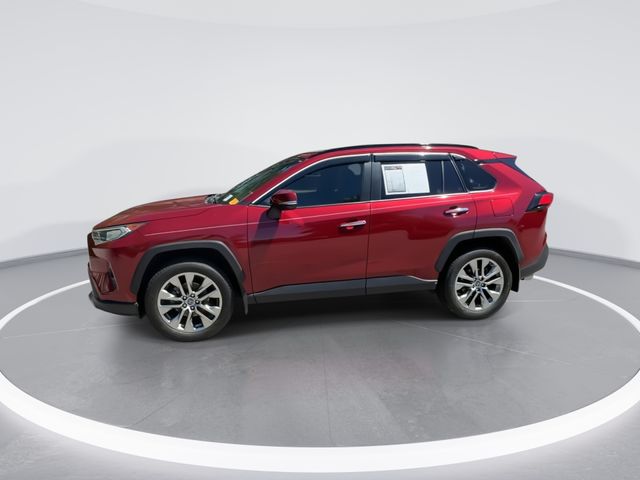 Used 2019 Red Toyota Limited image 4
