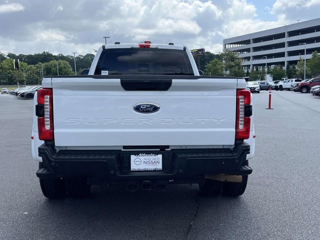 Used 2023 Ford F-350SD Truck
