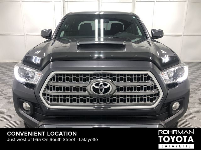 2017 Toyota Tacoma TRD Sport 10