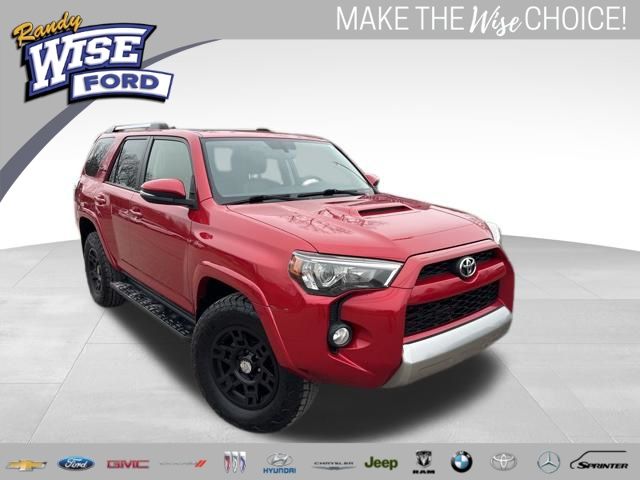 2017 Toyota 4Runner SR5 4WD