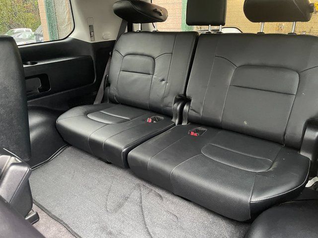 2015 Toyota Land Cruiser Base - Photo 23
