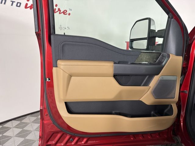 2025 Ruby Red Metallic Tinted Clearcoat Ford Super Duty F-350 SRW Lariat 4X4 Truck