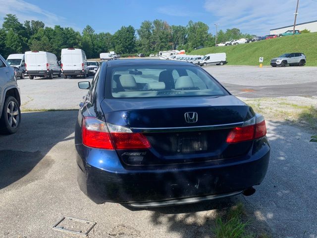 Used 2014  Honda LX image 6