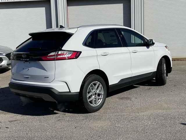 2024 Ford Edge SEL 27