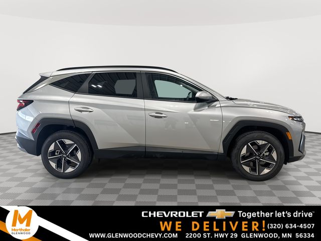 Shimmering Silver 2025 Hyundai Tucson SEL AWD SUV / Crossover All-Wheel Drive 8-Speed Automatic