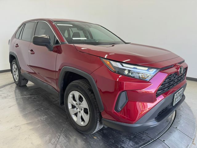 2023 Toyota RAV4 LE FWD