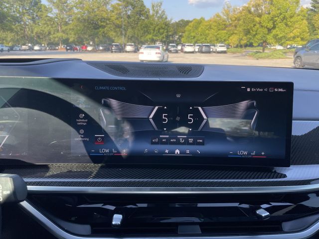 Used 2024 Gray BMW M60i image 16