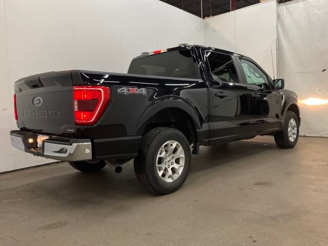 2023 Ford F-150 XLT photo
