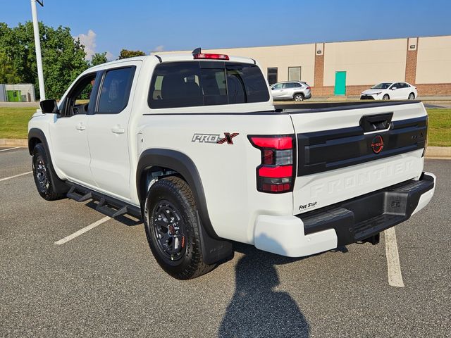 New 2026 White Nissan Pro-X image 10