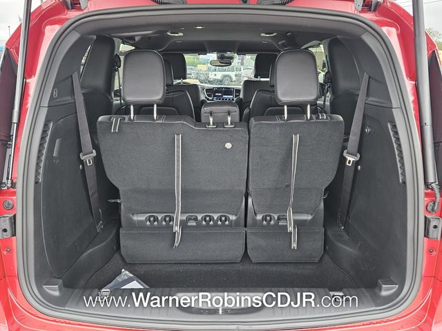 New 2026 Red Chrysler Select image 12