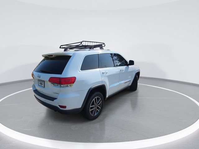 Used 2019 Bright White Clearcoat Jeep Laredo E image 8