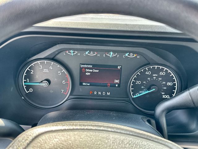 View vehicle photo 7