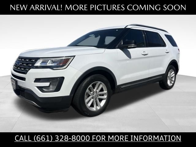 Oxford White 2017 Ford Explorer SUV / Crossover Front-Wheel Drive 6-Speed Automatic