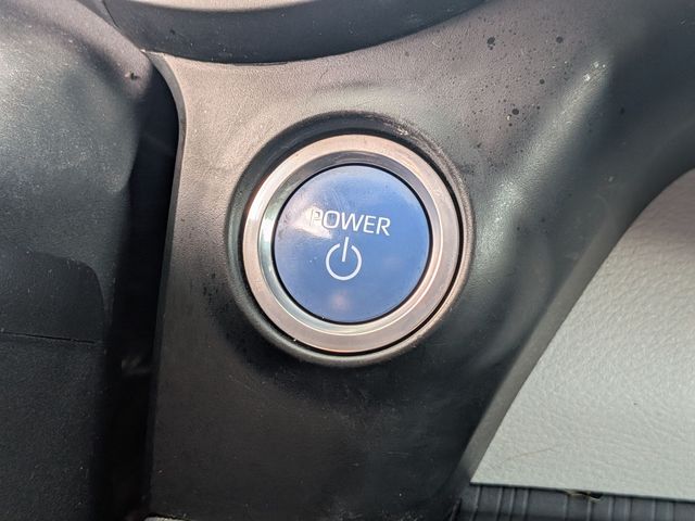 2022 Toyota Sienna - Image 22