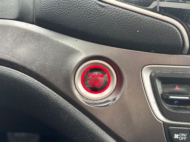 used 2021 Honda Pilot car, priced at $22,997