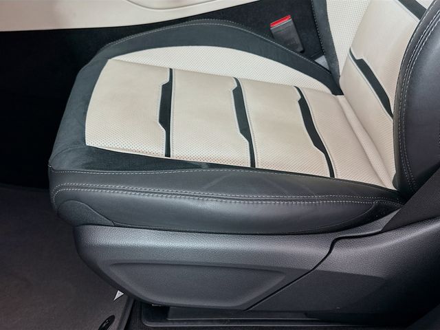 Thumbnail: 2025 Mercedes-Benz GLE - 20