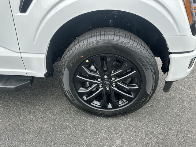 New 2026 White Ford XLT image 19