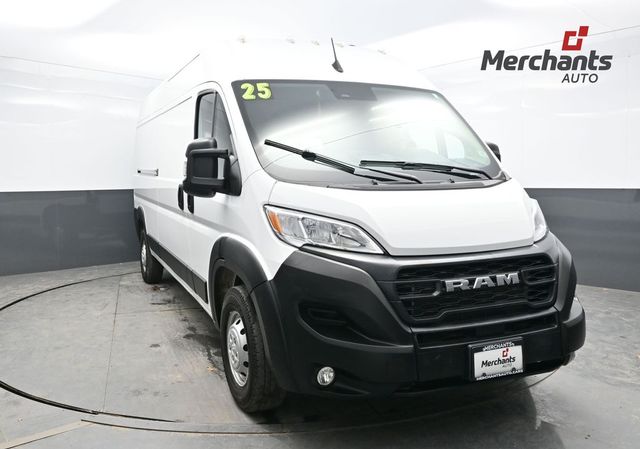 Bright White Clearcoat 2025 RAM ProMaster Van 9-Speed Automatic