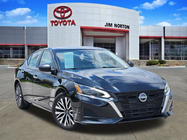 Super Black 2024 Nissan Altima Sedan Front-Wheel Drive Continuously Variable Transmission