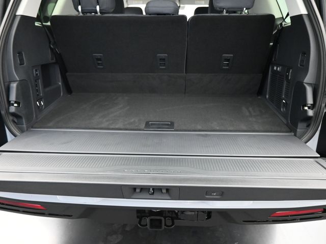2025 Ford Expedition  photo