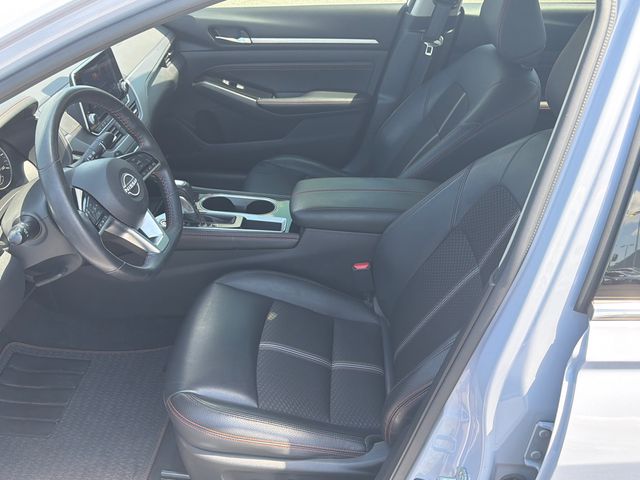 Used 2023 Nissan Altima Sedan