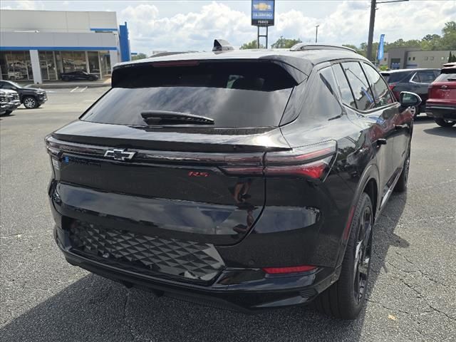 2024 Chevrolet Equinox EV RS 8