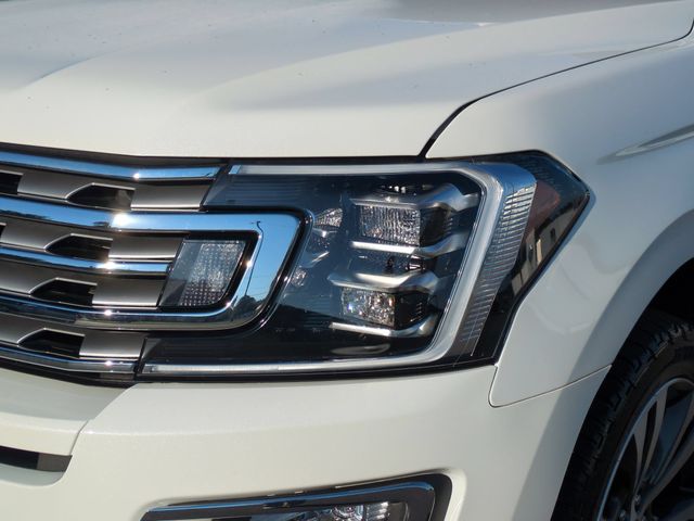 Used 2021 White Ford Limited image 9