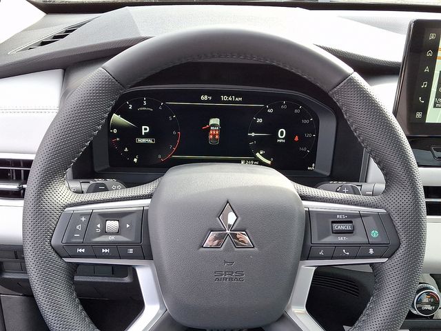 MitsubishiOutlander13