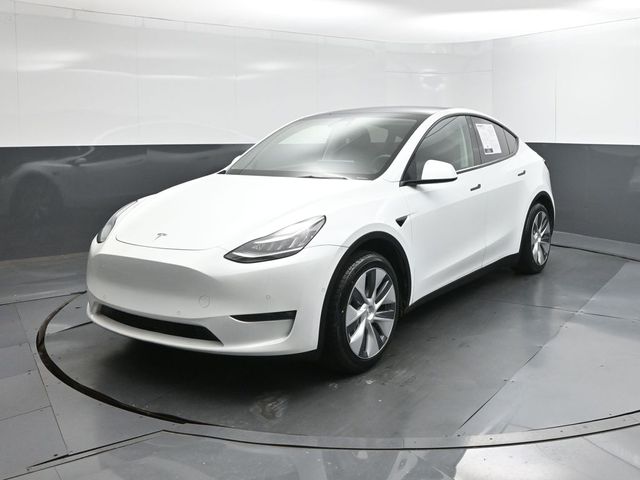 White 2021 Tesla Model Y Standard Range RWD SUV / Crossover Rear-Wheel Drive 1-Speed Automatic